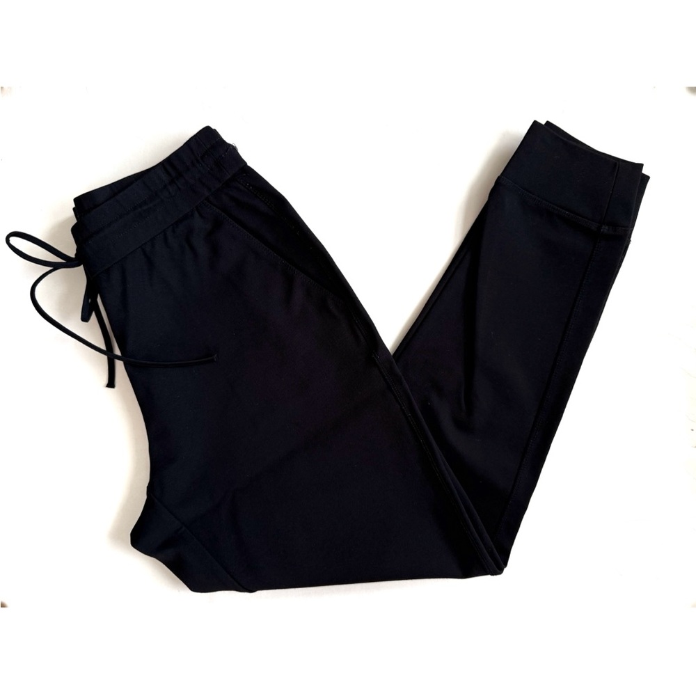 Calvin Klein Women's Classic Black Ponte Knit Joggers Med